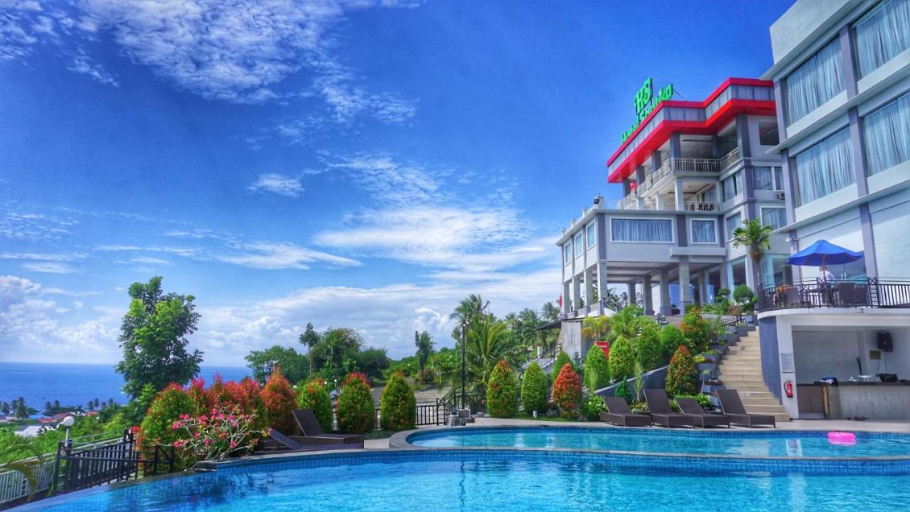 Hotel Santika Luwuk - Sulawesi Tengah Екстер'єр фото